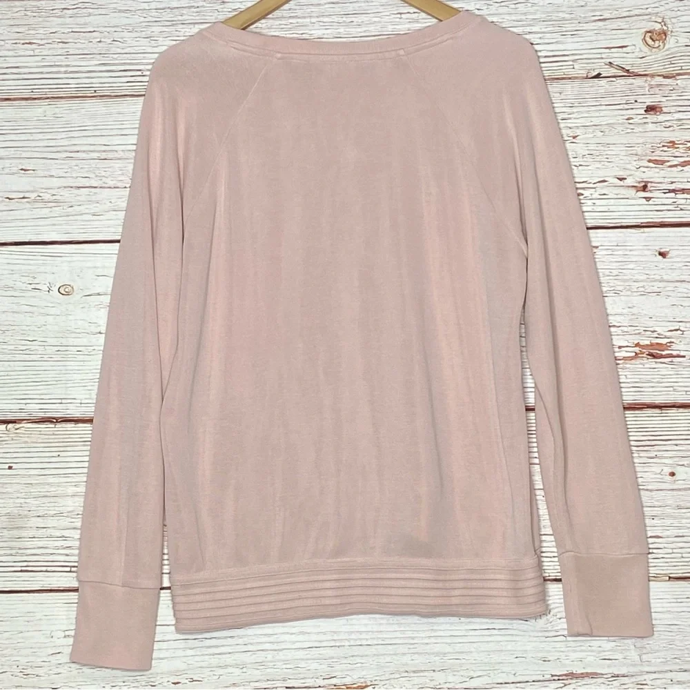 Athleta Serenity Criss Cross Sweatshirt in Soft Pink Sz M - Picture 6 of 12